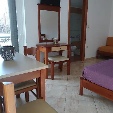 Apartment Ton Mari Paleochora